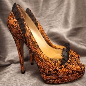 Casadei open toe black lace orange pumps 2011 size 6.5